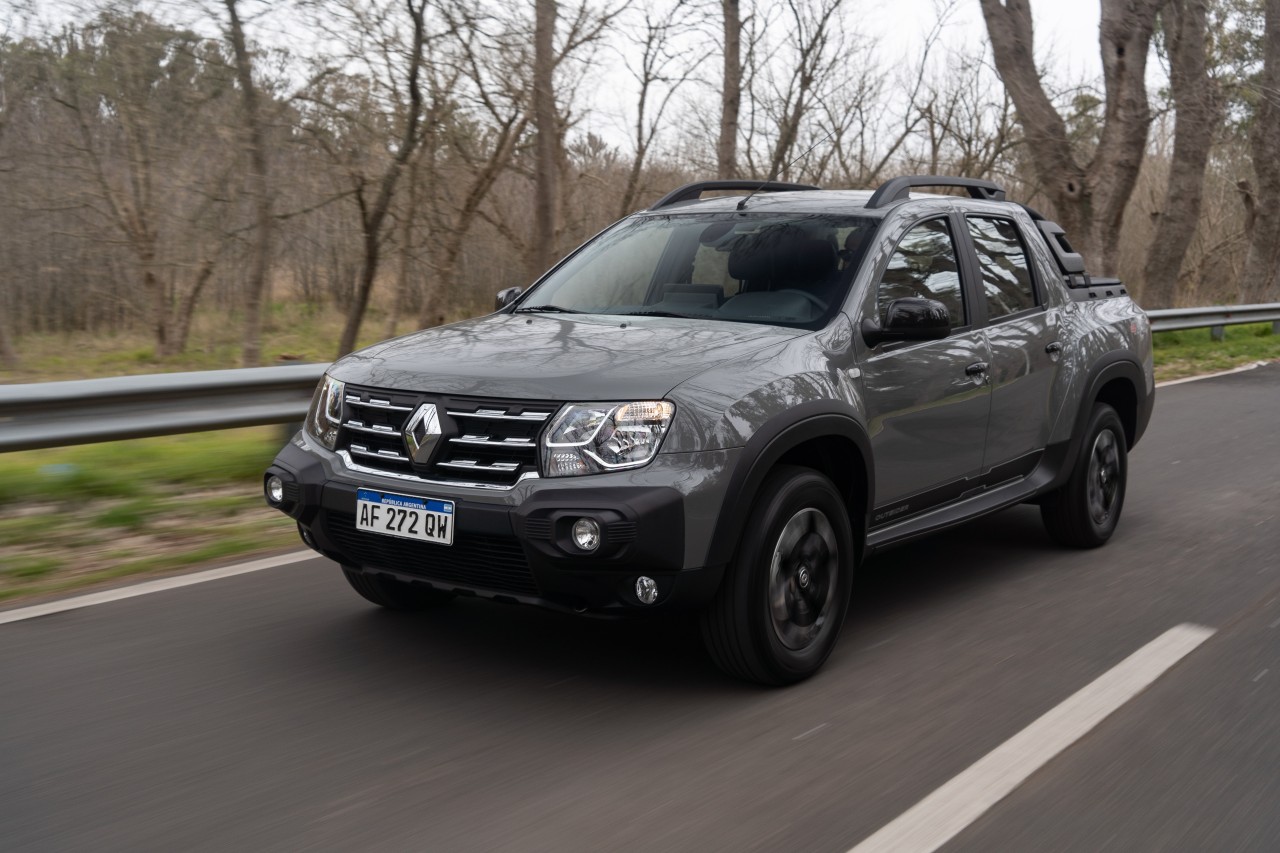 Renault Oroch: c5F9XKnIG2OtTHs5RoLtXoS4QsVVs7-metaT1JPQ0gtT1VUU0lERVIgKDMpLmpwZw==-.jpg