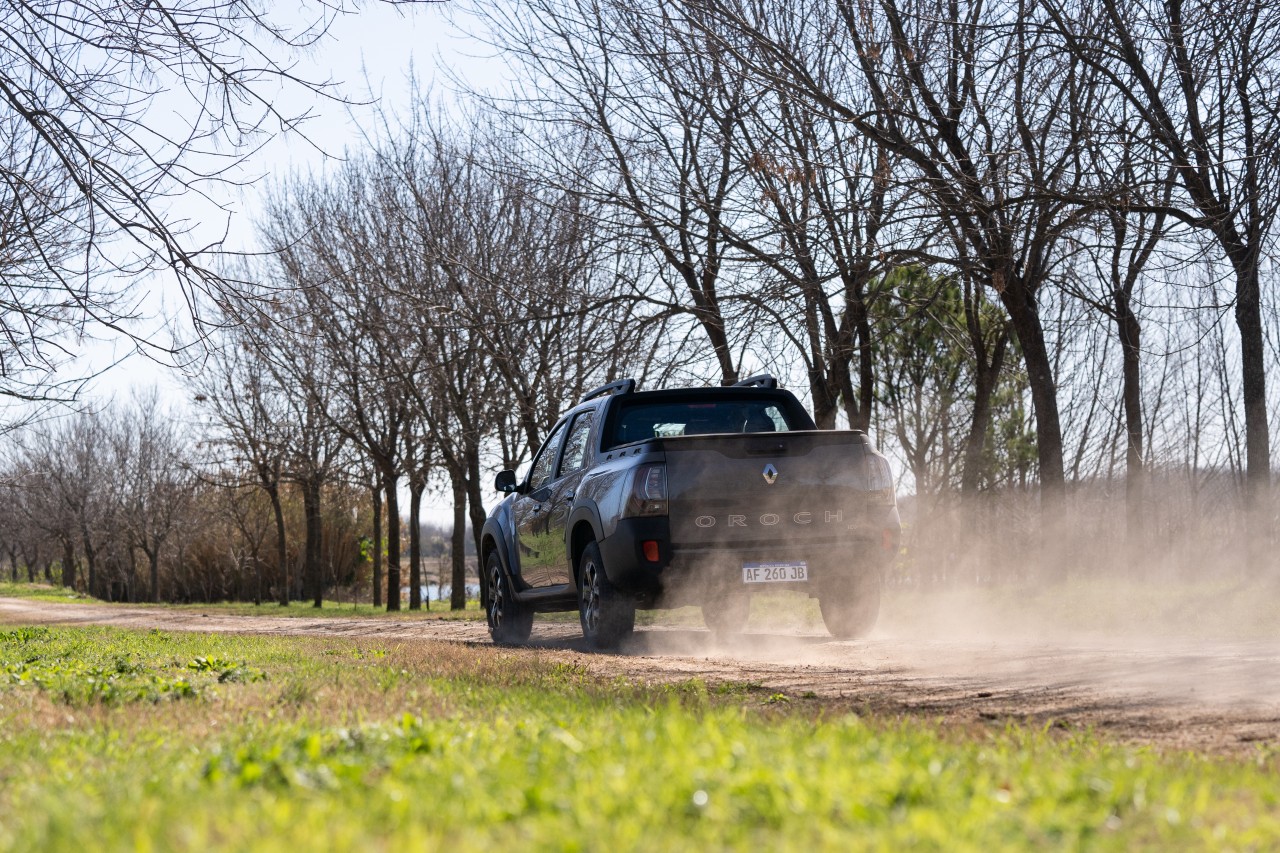 Renault Oroch: stvBWfkQtgQRVbr58j6CM6F0CpiqW4-metaT1JPQ0gtSUNPTklDICgxMikuanBn-.jpg