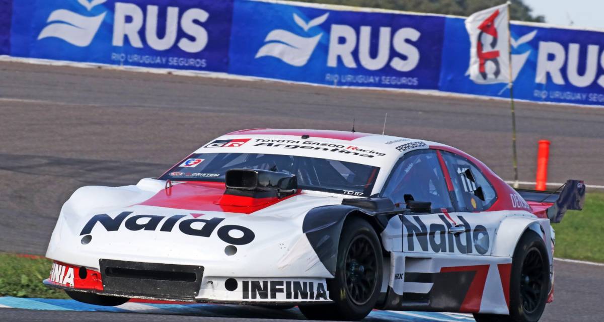 TC: Rossi: "Decidimos cambiar el auto después del accidente en Buenos Aires"