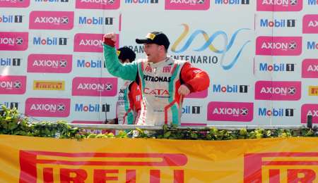 "En el callejero el piloto tiene más importancia"