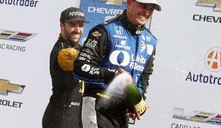 Le siguen dando a Hamilton