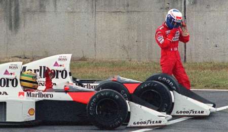 La sanción que recibió Senna por el toque con Prost