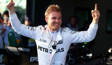 Rosberg con el pie derecho