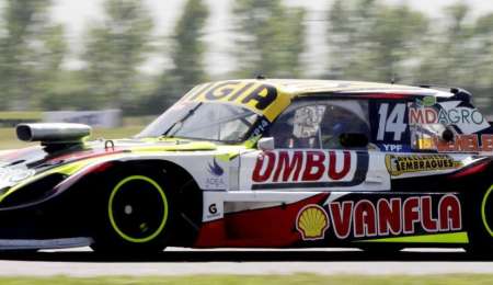 Muchiut marca el camino