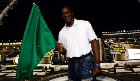 Michael Jordan tendrá un equipo en la Nascar