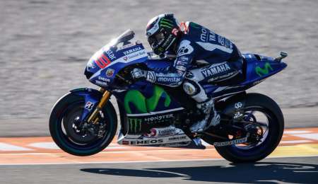 Lorenzo marca el ritmo