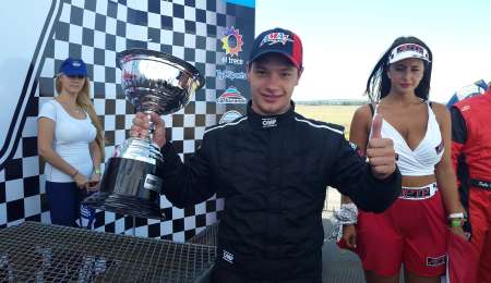 El lider va por todo