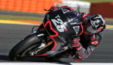 Viñales marca el camino en las pruebas