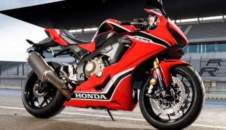 Honda V4: rumores sobre un modelo con motor derivado de MotoGP