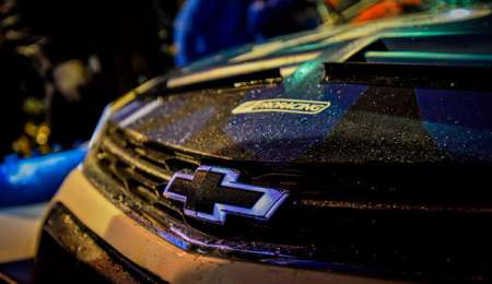 Canapino con otro auto en los 200Km