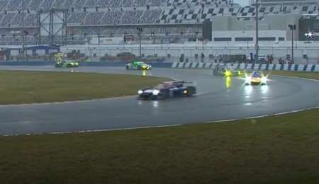 Volvió la acción en las 24 Horas de Daytona