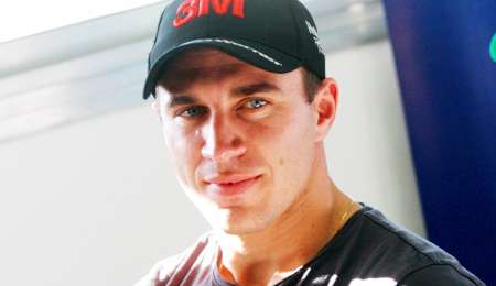 “Va a ser difícil estar abajo del auto”