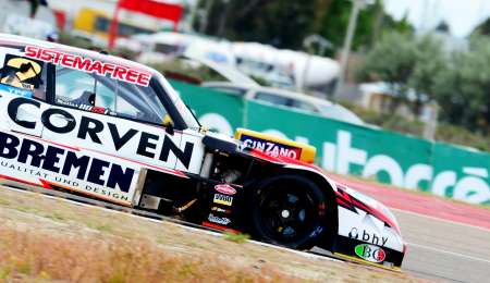 Rossi pasó al frente