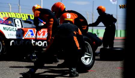 ¿Les gusta a los pilotos la carrera con cambio de neumáticos?