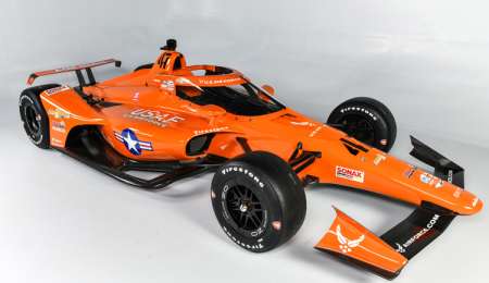 La Fuerza Aérea de los EEUU muestra su auto para Indianápolis