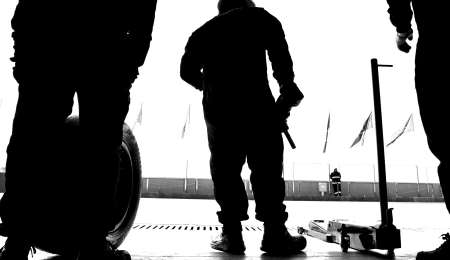 Mecánicos: la mano de obra del automovilismo en riesgo