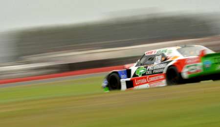 Krujoski y Jakos se quedaron con las series del TC Pista