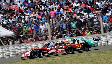 Ford y una necesidad: cortar la racha de Chevrolet