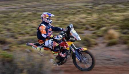 Price gana y descuenta