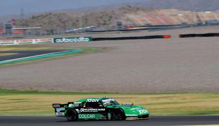 Canapino fue una luz y se quedó con la pole del TC