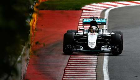 Hamilton la tiene clara en Canadá