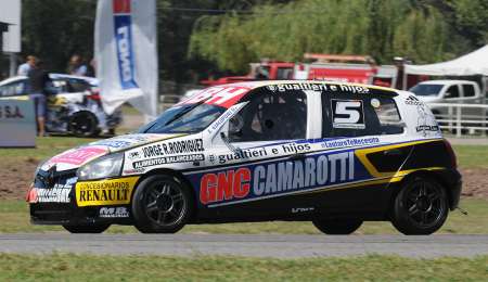 Giacoponi gritó victoria en San Jorge