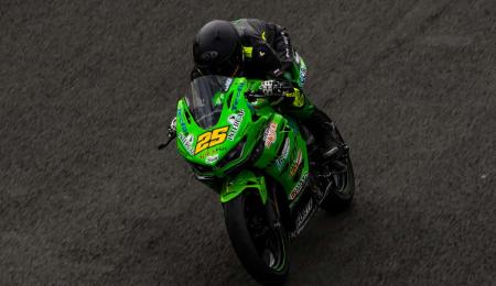 Passarino sigue líder en Brasil