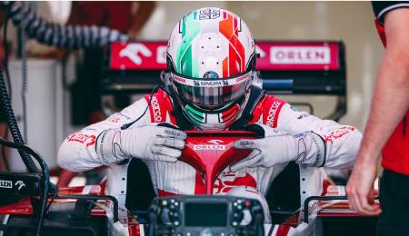 Giovinazzi, con un pie afuera