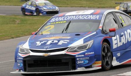 Llaver: "El equipo me pidió que hiciera mi carrera"