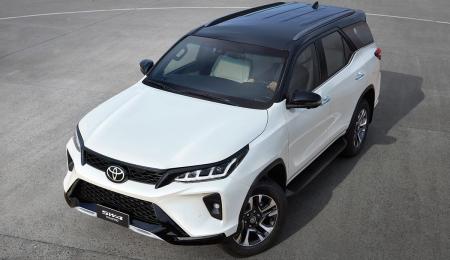 Presentaron la Toyota SW4 Diamond y SRX MY2022