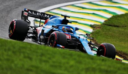 Alonso dominó el último ensayo