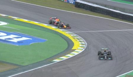 Ganó Bottas, Verstappen sumó y Hamilton avanzó