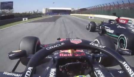 "Verstappen-Hamilton", al escritorio