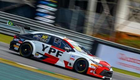 Rossi, protagonista en el último entrenamiento