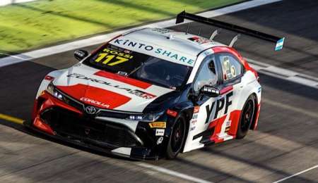 Rossi fue 6° y 8° en Interlagos