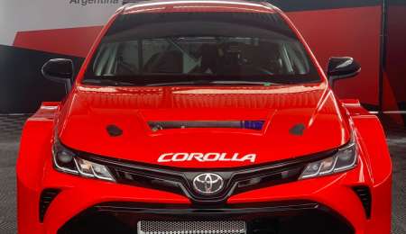Estreno mundial del Toyota TCR en Córdoba