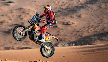 Kevin Benavides se recuperó y fue tercero en la etapa