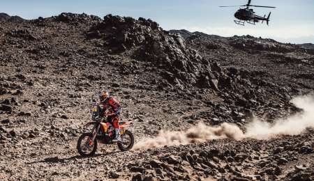 Sanción para Price, Petrucci dueño de la etapa y Kevin Benavides 8°