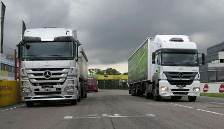 Mercedes-Benz Truck y Buses, en Adefa