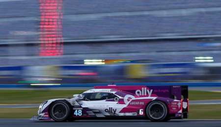 "Pechito" largará 5° el Roar en Daytona