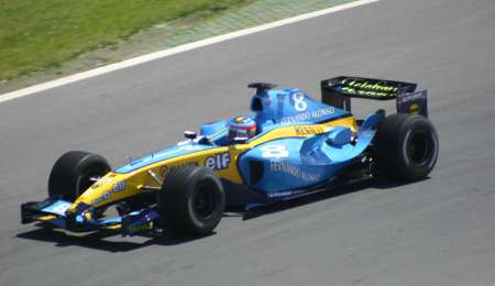 Piden más de 400.000 euros por un Renault R24 de F1