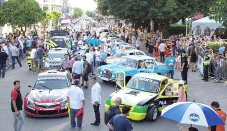 Balcarce: Tiene continuidad la Fiesta del Automovilismo