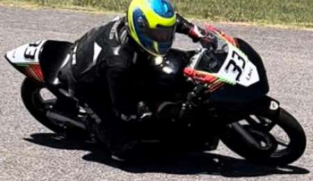 Rafael Moro probó un Superbike Argentino
