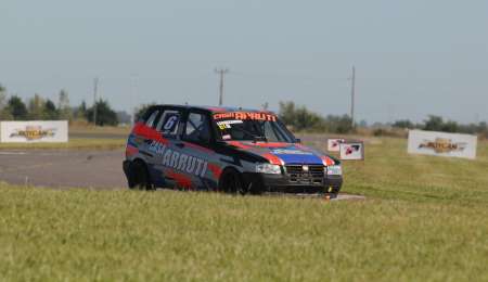 Leguizamón no tuvo rivales