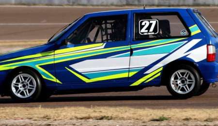 Un piloto uruguayo llega a la Categoría