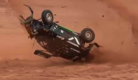 Impresionante: la piloto se fracturó el tobillo