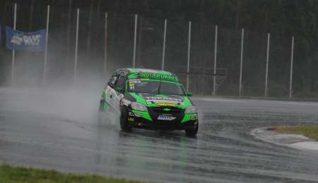 Quaglia y Cravero largan adelante