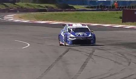 ¿Qué provocó el abandono de Canapino?