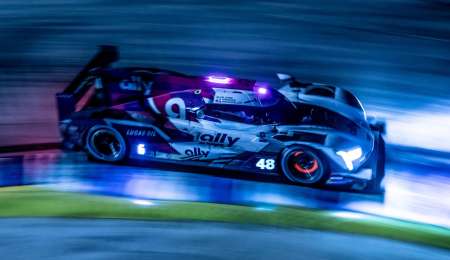 El Cadillac de López terminó en Sebring