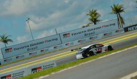 Rossi y un magro domingo en Goiania